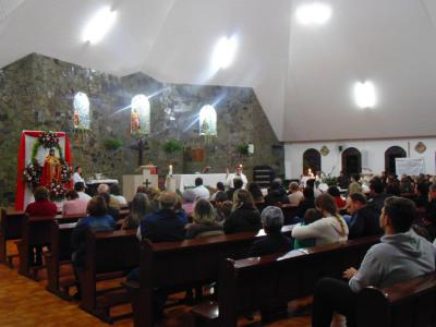 Aconteceu na noite desta sexta (05/08) o encerramento do TrÃ­duo em louvor ao Bom Jesus em Campo Mendes